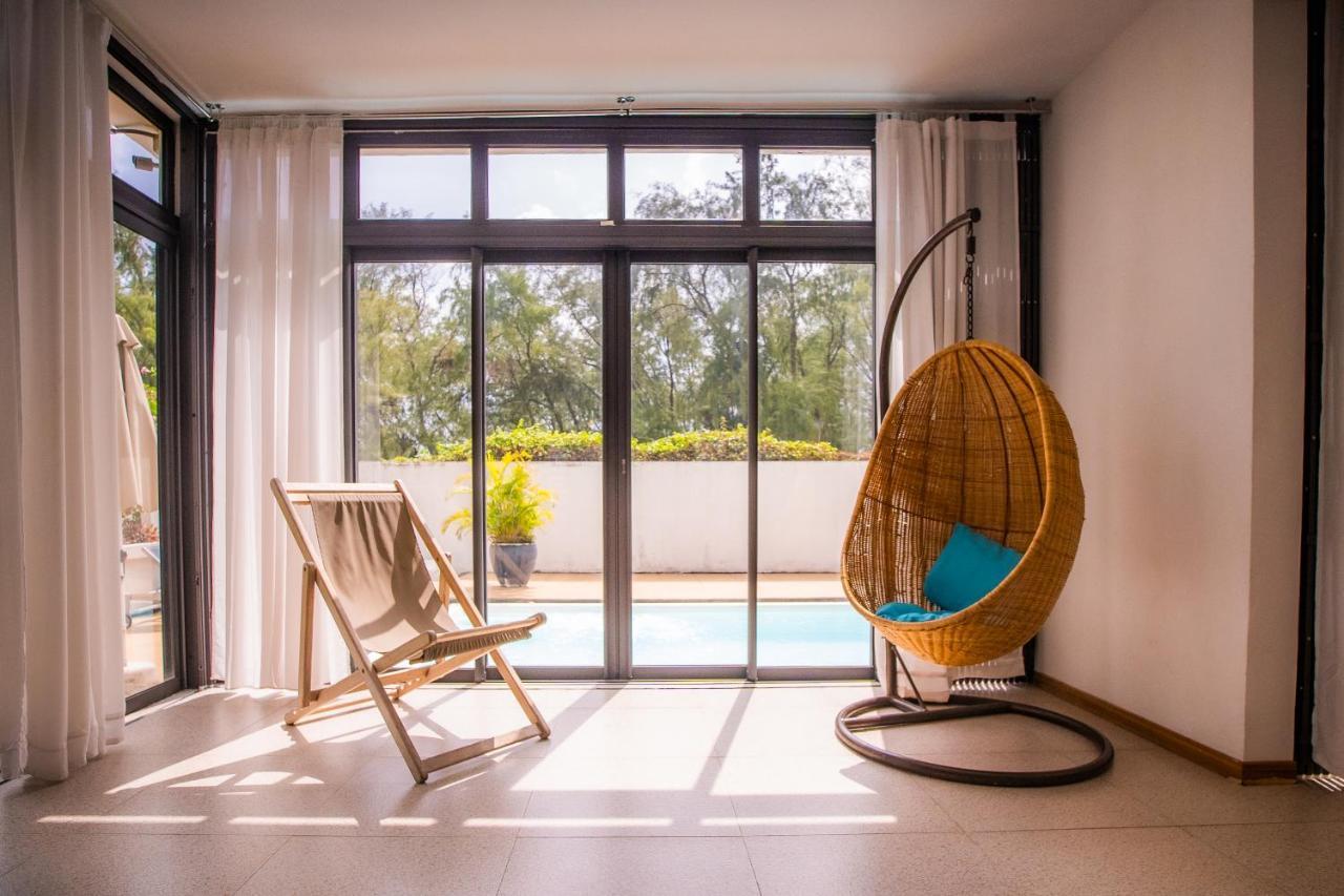 Villa Simone: Sunlit Beach Getaway W/ Pool + Wifi Belle Mare Exterior photo